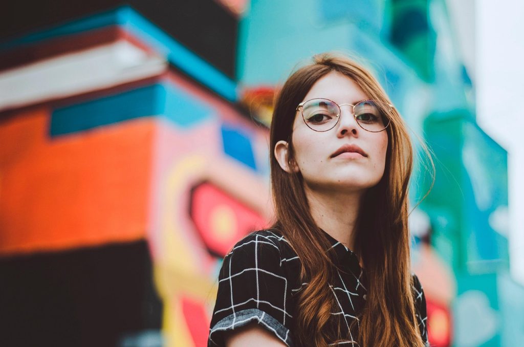 la cat timp se schimba ochelarii de vedere